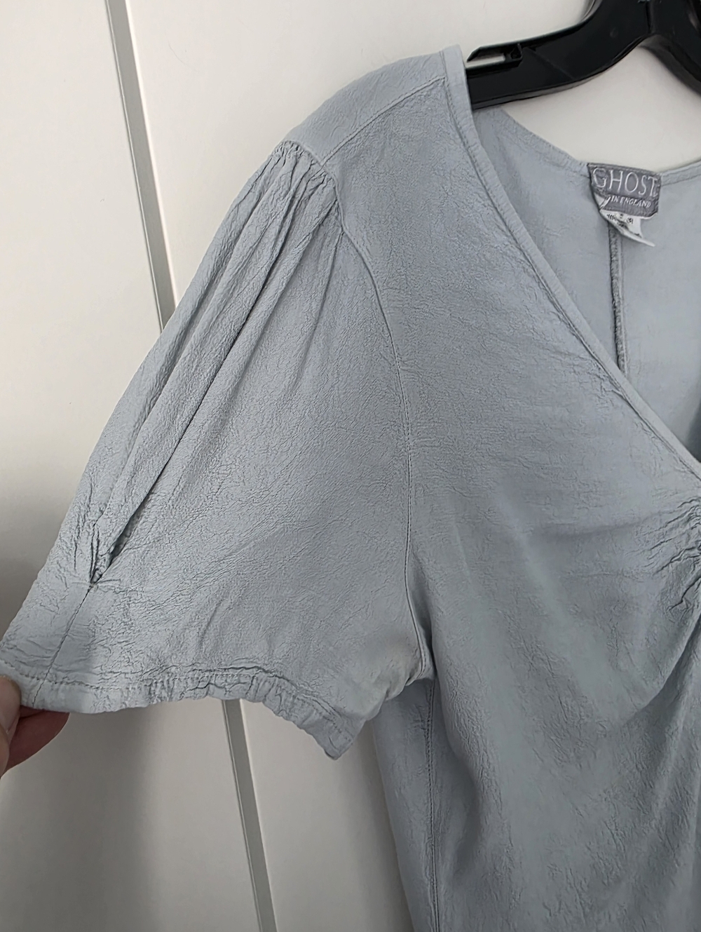 Vintage GHOST MADE IN ENGLAND Pale Blue V-Neck Gathered Front Blouse - Picture 5 of 11